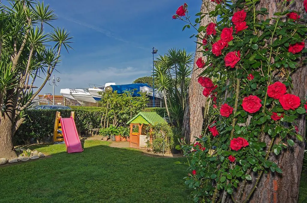 Hotel Eden Cinquale
